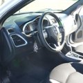 Used 2012 Dodge Avenger SE image 2