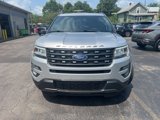 Used 2017 Ford Explorer XLT w/ Equipment Group 202A image 6