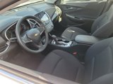 Used 2025 Chevrolet Malibu RS image 3