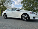 Used 2021 Nissan Altima 2.5 SL image 2