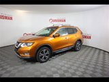 Used 2018 Nissan Rogue SL image 2