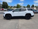Used 2023 GMC Acadia SLE w/ Driver Convenience Package image 2