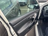 Used 2016 Nissan Altima 2.5 S w/ Power Driver Seat Package image 3