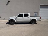 Used 2019 Nissan Frontier SL image 2