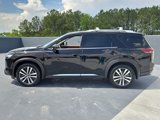Used 2022 Nissan Pathfinder Platinum w/ Cargo Package image 4