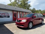 Used 2016 Dodge Grand Caravan SXT image 2