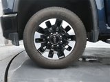 Used 2020 Chevrolet Silverado 2500 Custom w/ Custom Value Package image 6