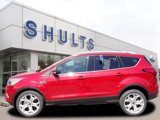 Used 2019 Ford Escape Titanium image 2