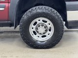 Used 2006 Chevrolet Silverado 2500 LT w/ Skid Plate Package image 4