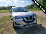 Used 2019 Nissan Rogue S image 2