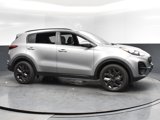 Used 2022 Kia Sportage Nightfall Edition image 4
