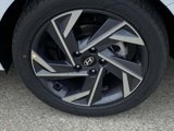 New 2025 Hyundai Elantra Sport image 5