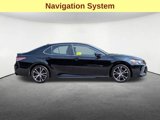 Certified 2019 Toyota Camry SE image 3