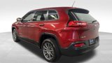 Used 2016 Jeep Cherokee Sport image 3
