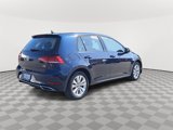 Used 2018 Volkswagen Golf SE image 5