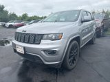 Used 2019 Jeep Grand Cherokee Altitude image 3