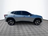 Used 2025 Chevrolet Trax RS image 4