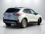 Used 2020 Ford Escape Titanium image 5