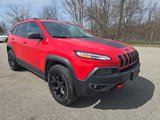 Used 2017 Jeep Cherokee Trailhawk image 2