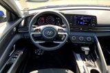 Used 2022 Hyundai Elantra SE image 5