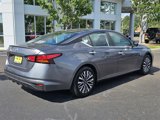 Used 2024 Nissan Altima 2.5 SV image 4