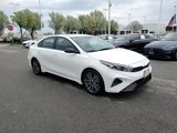 Used 2023 Kia Forte GT-Line w/ GT-Line Premium Package image 2
