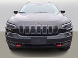 Used 2022 Jeep Cherokee Trailhawk image 2