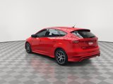 Used 2016 Ford Focus SE w/ SE Sport Package image 2