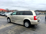 Used 2012 Chrysler Town & Country Limited image 5