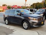 Used 2019 Kia Sorento LX image 2