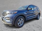 Certified 2021 Ford Explorer XLT w/ Equipment Group 202A image 3