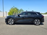 Used 2022 Audi e-tron Premium Plus image 3