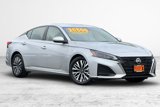 Used 2023 Nissan Altima 2.5 SV image 2