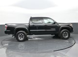 Used 2022 Toyota Tacoma TRD Off-Road w/ Technology Package image 2