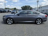 Used 2018 Honda Accord Touring image 6