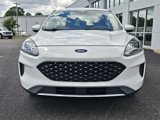 Used 2021 Ford Escape SE image 2
