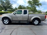 Used 2006 Nissan Frontier LE image 2