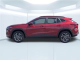 Used 2025 Chevrolet Trax LT w/ Sunroof Package image 2