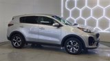 Used 2020 Kia Sportage LX image 2