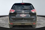 Used 2016 Nissan Rogue SV image 4