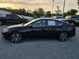 Used 2022 Nissan Altima 2.5 SR image 3