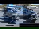 New 2025 Chevrolet Equinox LT image 2