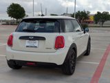 Used 2018 MINI Cooper 2-Door Hardtop image 3