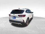 Used 2023 Ford Escape Platinum image 4