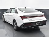 Used 2025 Hyundai Elantra SE image 5
