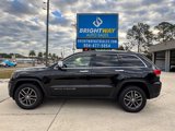Used 2017 Jeep Grand Cherokee Limited w/ Luxury Group II image 2
