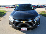 Used 2020 Chevrolet Traverse LT image 2