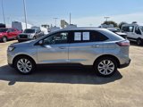 Used 2020 Ford Edge Titanium image 2