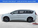 Used 2021 Chrysler Pacifica Pinnacle image 2