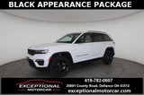 Used 2023 Jeep Grand Cherokee Limited w/ Black Appearance Package image 4